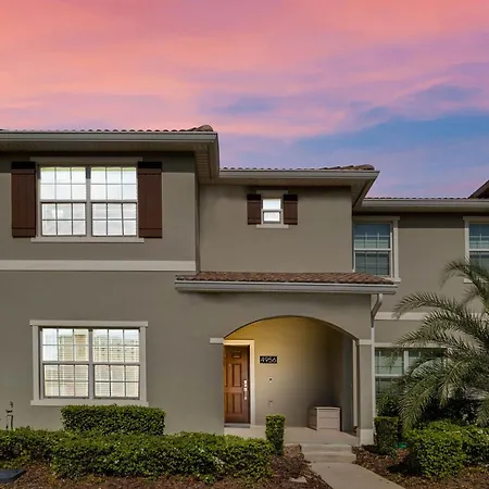 5 Bedrooms- 4 Bathrooms- Storey Lake 4956 Wa
